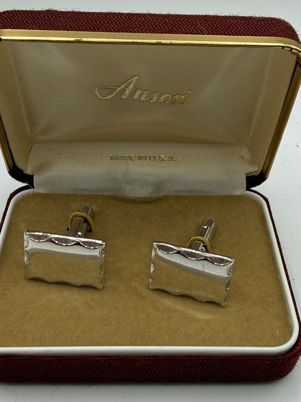 NIB Vintage Anson Silver Toned Rectangular Cuff Link Set
